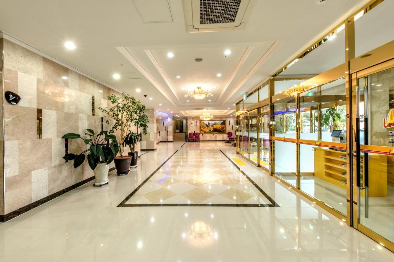 Pearly Hotel เมืองเชจู ภายนอก รูปภาพ