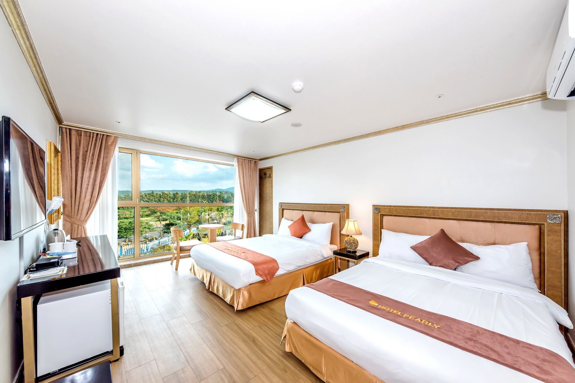 Pearly Hotel เมืองเชจู ภายนอก รูปภาพ