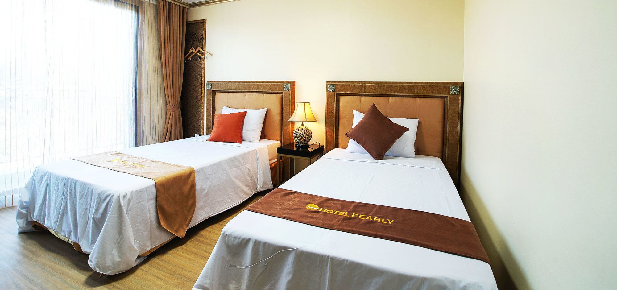 Pearly Hotel เมืองเชจู ภายนอก รูปภาพ