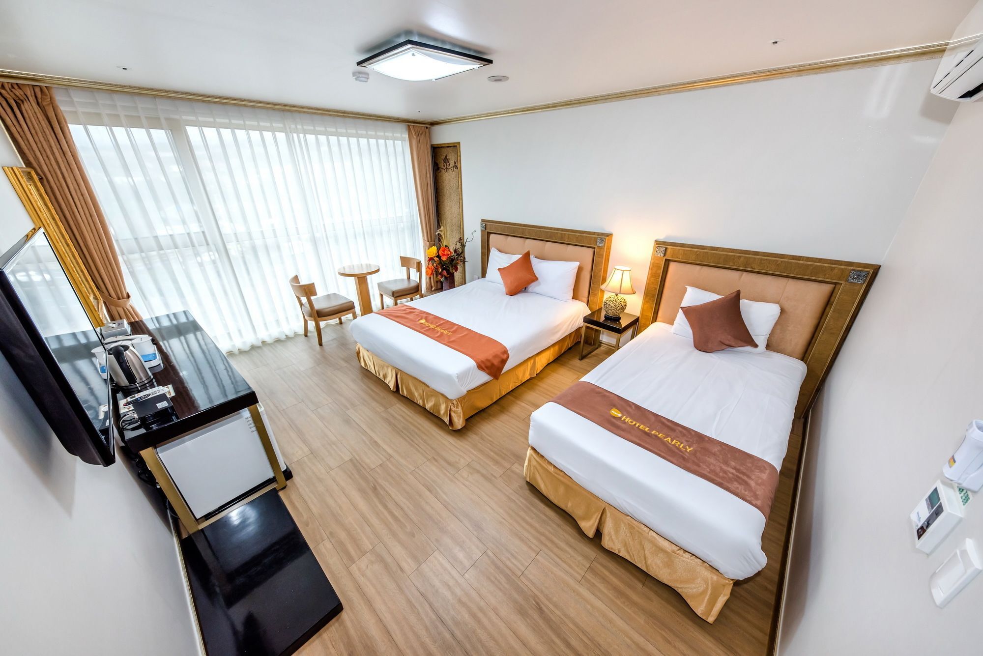 Pearly Hotel เมืองเชจู ภายนอก รูปภาพ